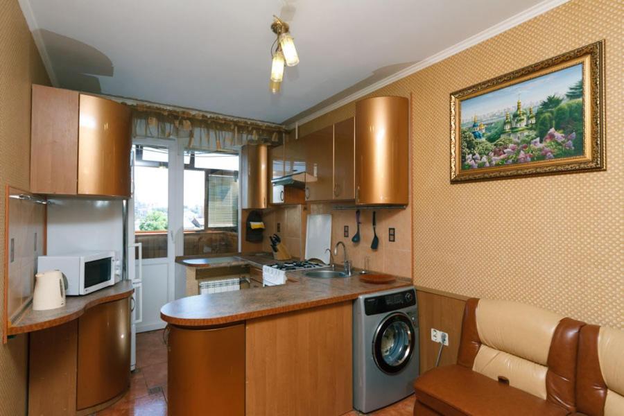 Apartment On Volodymirska 73 Street Kiev Exterior foto